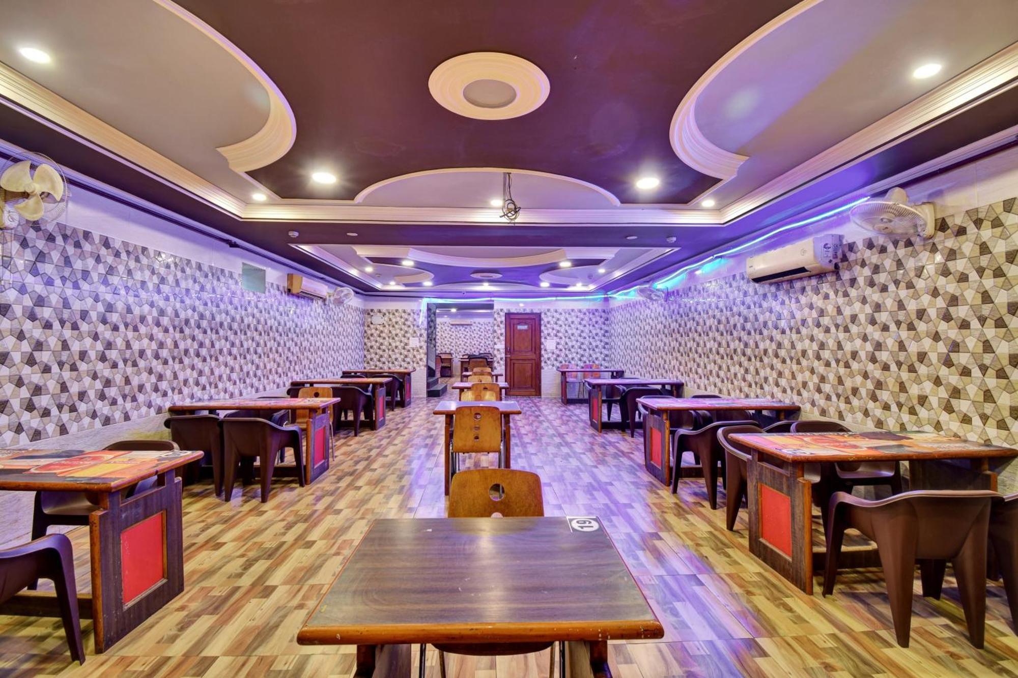 Townhouse Hotel Fly View Jaipur Extérieur photo