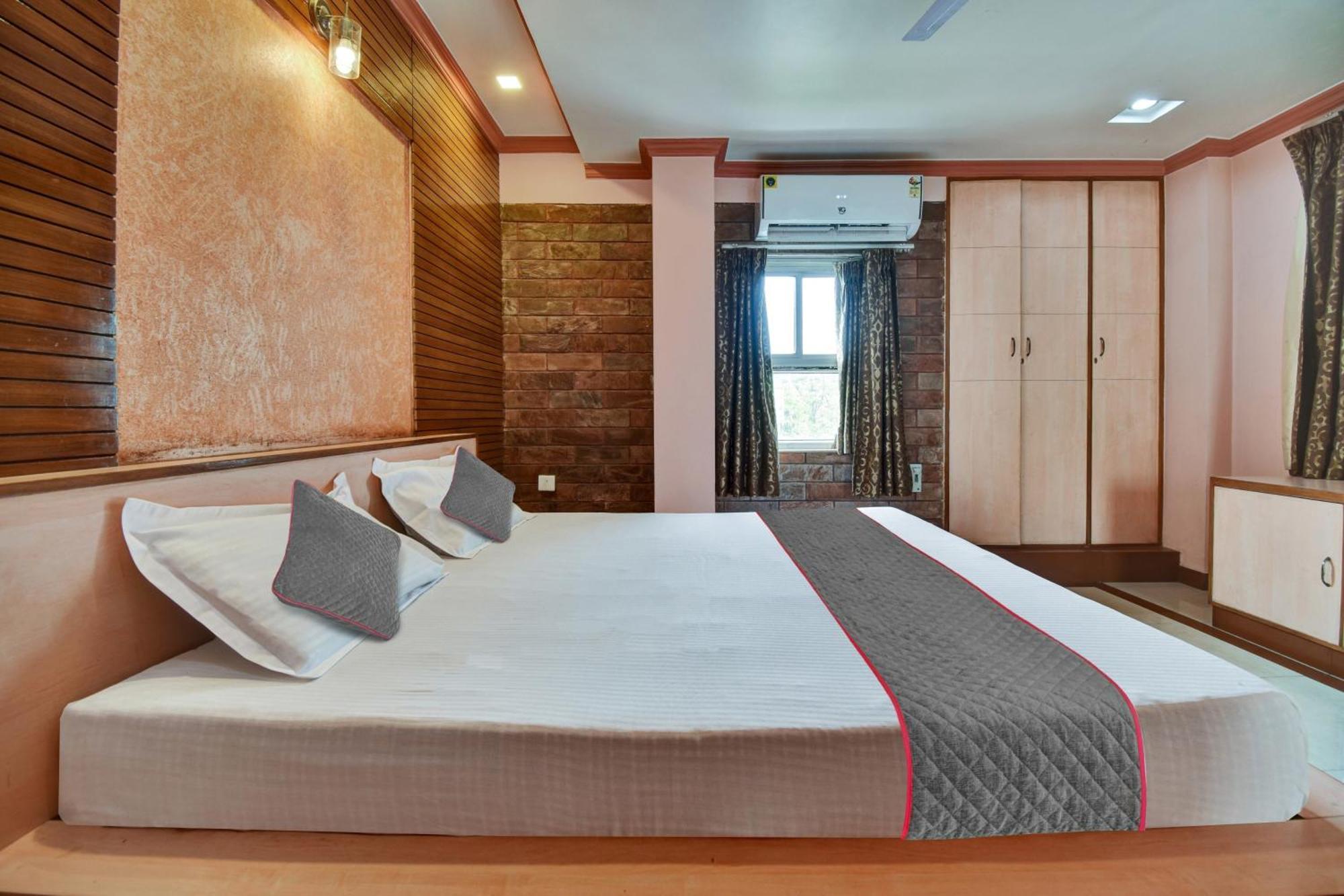 Townhouse Hotel Fly View Jaipur Extérieur photo